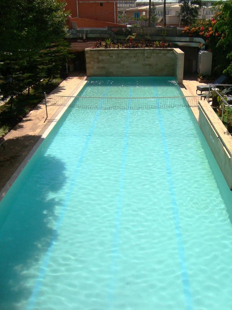 Sunny Garden Hotel Antananarivo Exterior foto